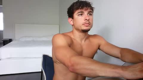 Dom online show from April 21, 9:11 pm