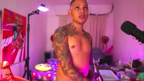 jjhoy online show from October 14, 8:39 am