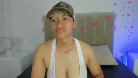 Dominick  online show from February 1, 10:44 pm