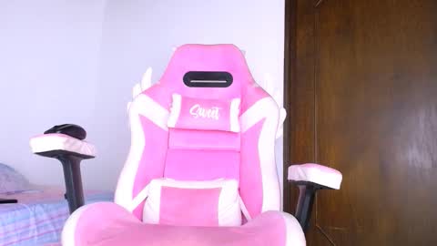   online show from November 24, 3:49 am