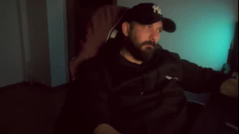 donchriiis online show from February 23, 5:20 am