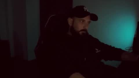 donchriiis online show from January 18, 3:04 am