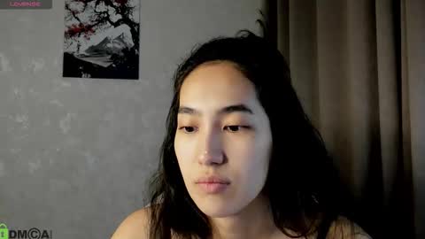 Aura online show from November 29, 3:36 am