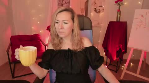 Donna online show from March 23, 6:46 pm