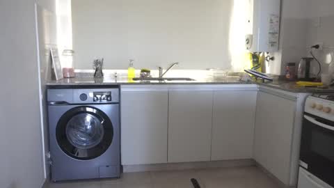 Donatella online show from November 17, 11:46 am