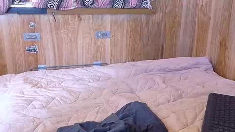 Donte Thick online show from June 19, 6:03 pm