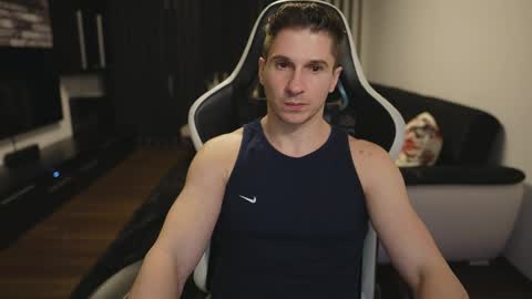 Dorian Reyes online show from April 30, 12:48 am