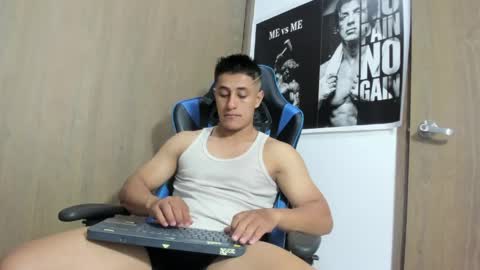 dorman_boy online show from April 20, 3:09 am