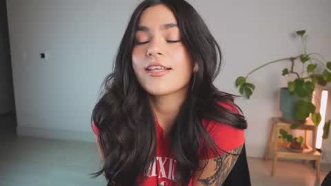 Sara online show from July 2, 3:15 am
