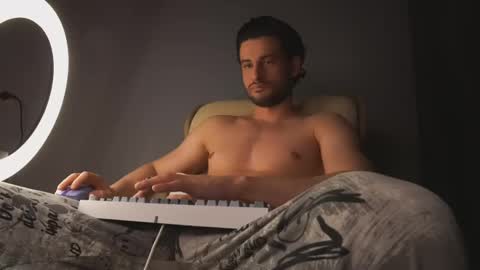 Keen online show from March 6, 11:09 pm