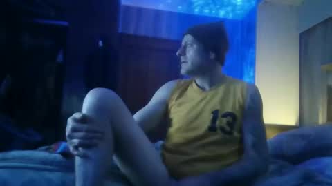 doucettej893 online show from March 1, 3:11 am