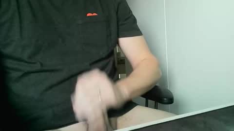 doudoudou online show from February 13, 8:28 am