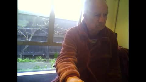 dougbean online show from May 5, 10:04 pm