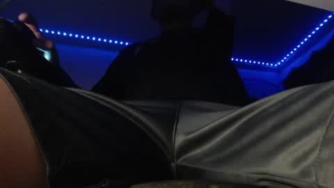 douglas_drake online show from July 1, 3:15 am