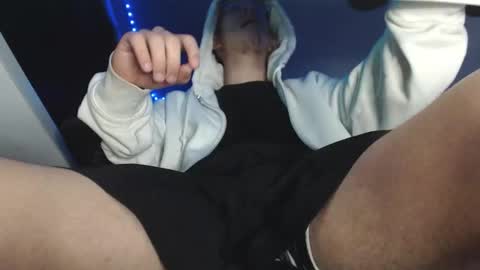 douglas_drake online show from November 3, 12:11 am