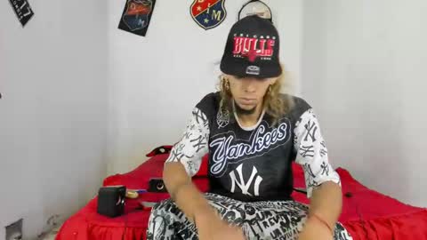 douglas_gallegos online show from February 27, 9:07 am