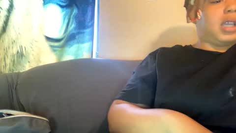 dove_love22 online show from November 6, 5:49 pm