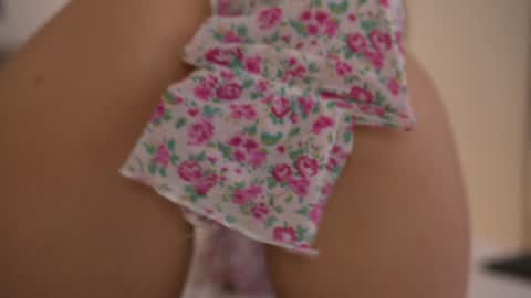    .         . online show from October 11, 6:51 am