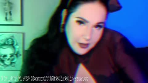 DownWithTheThiccness online show from June 19, 2:06 am
