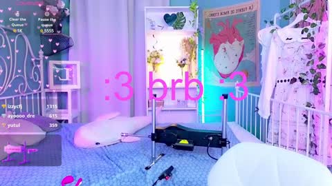 Draculaura online show from February 1, 3:19 am