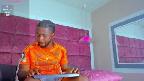 ---Drake--- online show from February 18, 4:03 pm