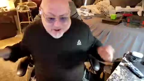 DVamp online show from April 10, 10:25 pm