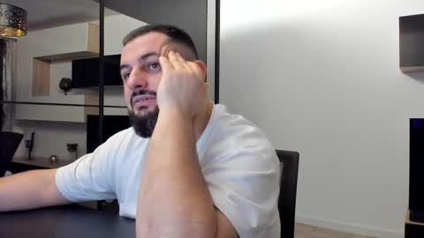 Draven A online show from March 9, 5:49 pm