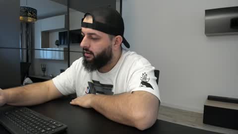 DravenPeak online show from November 28, 11:06 am