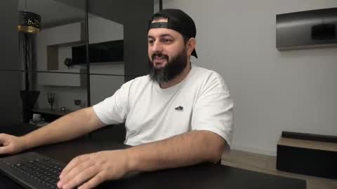 DravenPeak online show from December 20, 10:39 pm