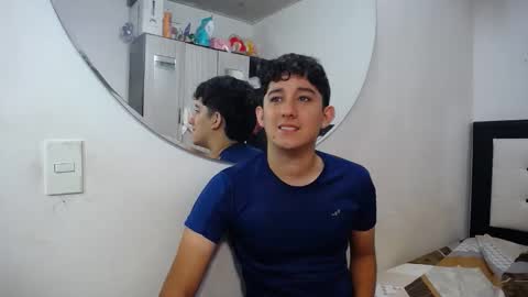 -- nicolle and jhon -- online show from February 6, 7:23 am