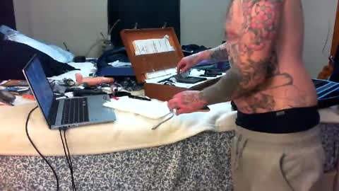 dreaded_folks online show from March 9, 9:47 am