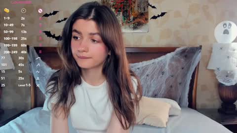 Hi Im Monika Welcome to my room online show from November 1, 7:40 am