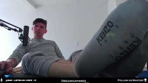 Your lord. - ONLINE  1500 Pm to 2100 Pm - New York Hour online show from January 11, 8:59 pm