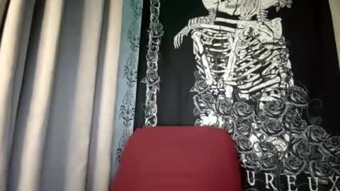 Snapshot of dreamycreamyst chatting on February 20, 7:12 am dreamycreamyst online show from February 20, 7:12 am