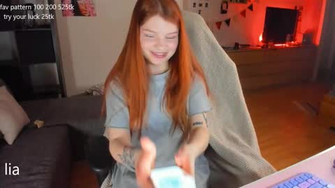 my name is Lia online show from February 26, 6:59 pm