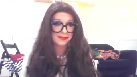 dressasdesired online show from March 15, 3:33 am