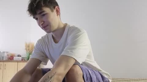 Mark online show from December 21, 7:31 pm