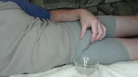 drippyjt online show from December 5, 7:29 am