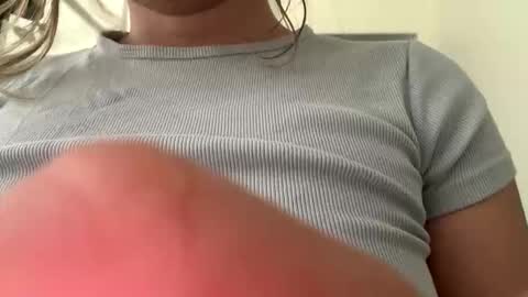 drippypetalo online show from November 9, 10:56 pm