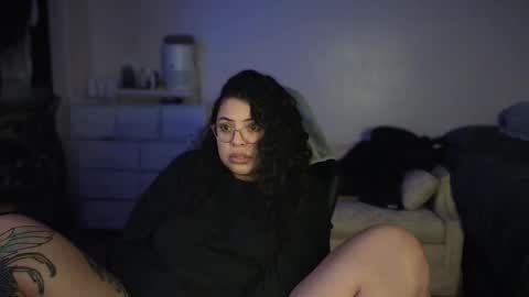 Snapshot of drizzypeach602 chatting on December 27, 7:08 am Drizzypeach602 online show from December 27, 7:08 am
