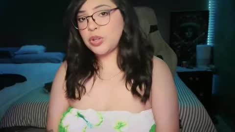 Snapshot of drizzypeach602 chatting on September 13, 2:58 am Drizzypeach602 online show from September 13, 2:58 am