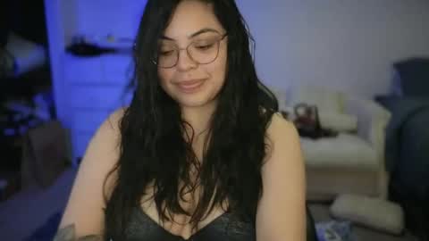 Snapshot of drizzypeach602 chatting on January 2, 4:09 am Drizzypeach602 online show from January 2, 4:09 am