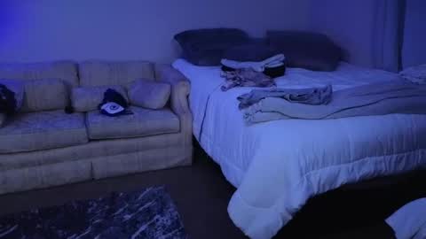Snapshot of drizzypeach602 chatting on February 12, 2:56 am Drizzypeach602 online show from February 12, 2:56 am