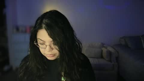 Snapshot of drizzypeach602 chatting on February 8, 2:36 am Drizzypeach602 online show from February 8, 2:36 am