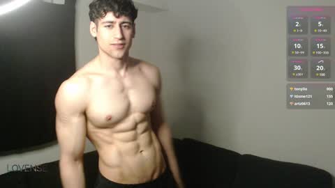 Snapshot of drmozo chatting on December 4, 7:39 pm Alexander online show from December 4, 7:39 pm