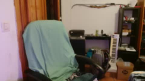 Snapshot of drone1397 chatting on October 10, 10:58 pm Drone1397 online show from October 10, 10:58 pm