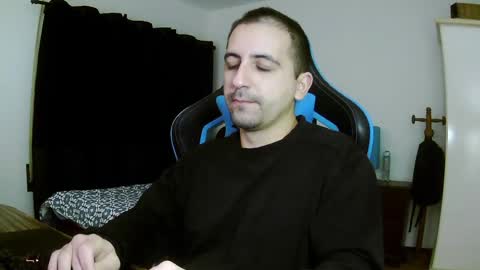 droooooones online show from December 2, 11:46 pm