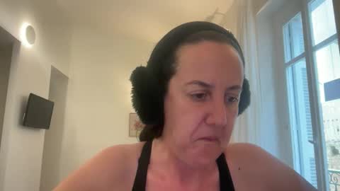 Dr. Resa online show from March 5, 8:23 am