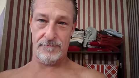 drummerboy72 online show from November 13, 1:47 pm