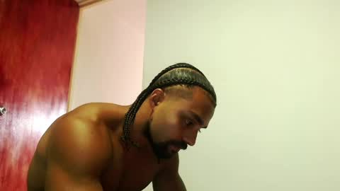 S.K..maorisa98 VIDEOS SEXHARD PPBOY 55TASTEPROTEIN online show from May 5, 12:33 pm